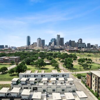 Townhomes in Downtown Dallas – 1874 Beaumont St